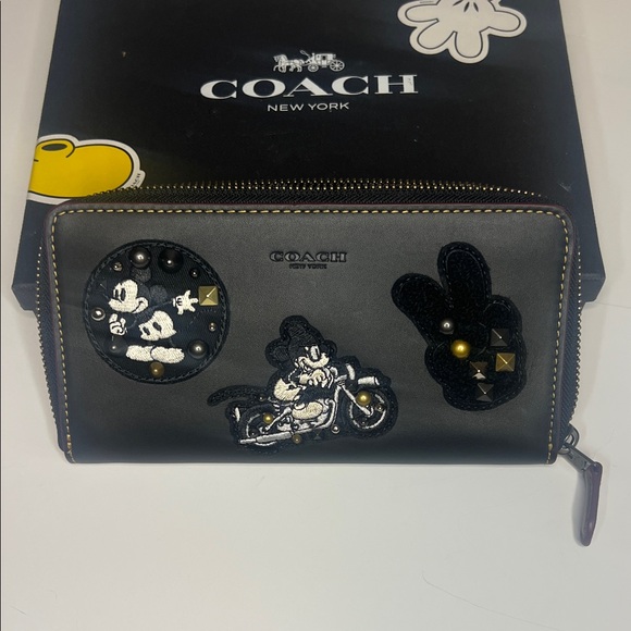 NWOT Coach x Disney Mickey Mouse Limited Edition Zip Around Wallet and Box - Picture 2 of 13